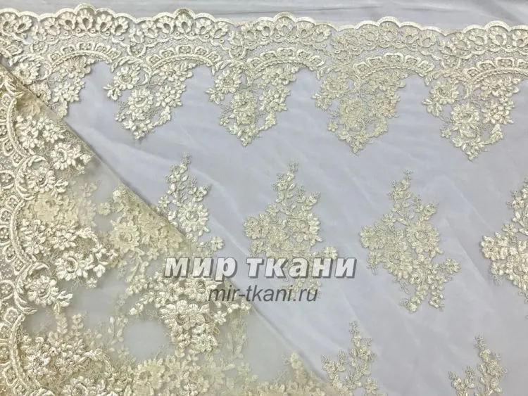 Кружево на сетке "Бэль" цвет.010 кремовый