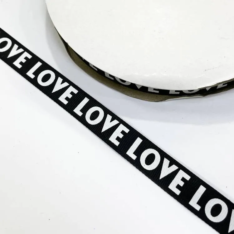 Тесьма репс. 1,4см "LOVE"