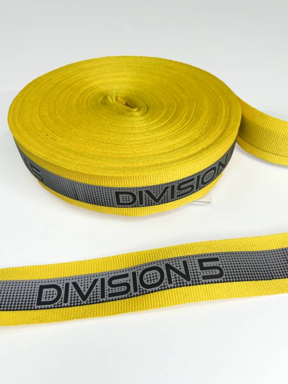 Тесьма светоотражающая 30мм, желтый "DIVISION 5"
