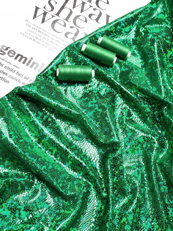 Трикотаж голограмма крупный цвет зелёный (16)