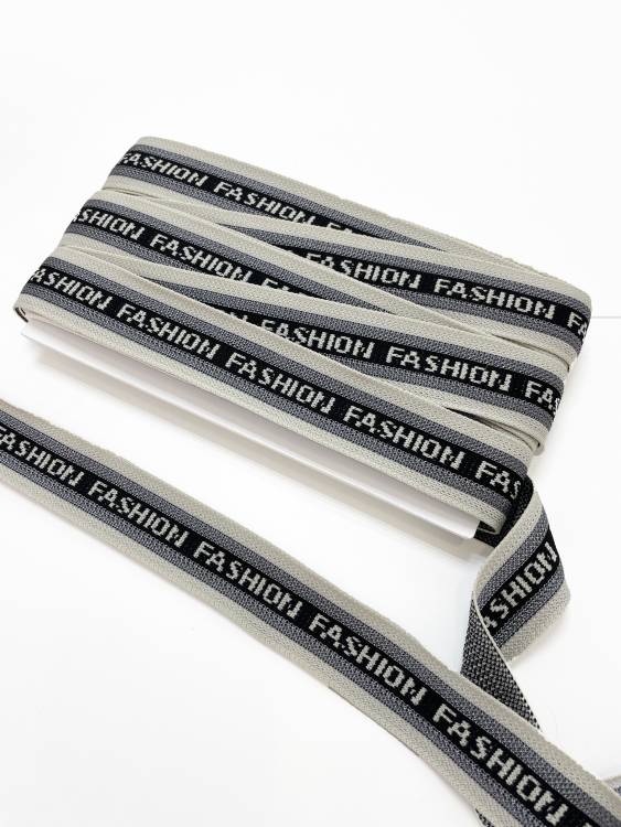 Тесьма лампас 4см FASHION св.беж./черн.